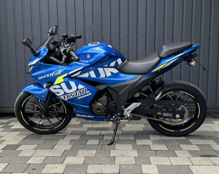 Синий Сузуки Gixxer 250, объемом двигателя 0.25 л и пробегом 8 тыс. км за 3500 $, фото 3 на Automoto.ua