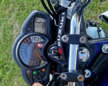 Белый Сузуки Gladius 400, объемом двигателя 0.4 л и пробегом 40 тыс. км за 3500 $, фото 2 на Automoto.ua