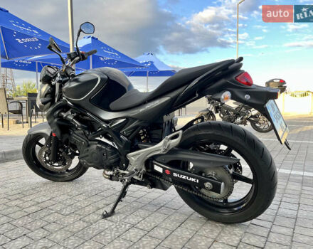 Черный Сузуки Gladius 400, объемом двигателя 0.4 л и пробегом 28 тыс. км за 4400 $, фото 3 на Automoto.ua