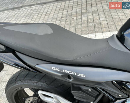 Черный Сузуки Gladius 400, объемом двигателя 0.4 л и пробегом 28 тыс. км за 4400 $, фото 12 на Automoto.ua