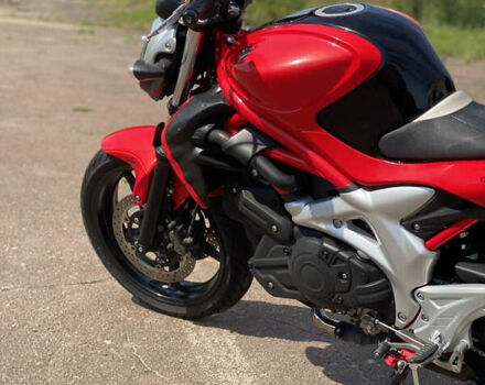 Сузуки Gladius 400, объемом двигателя 0 л и пробегом 22 тыс. км за 4200 $, фото 3 на Automoto.ua