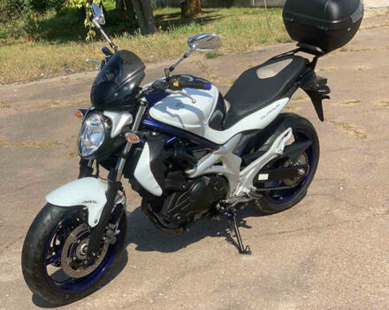 Сузуки Gladius 400, объемом двигателя 0 л и пробегом 34 тыс. км за 3800 $, фото 3 на Automoto.ua