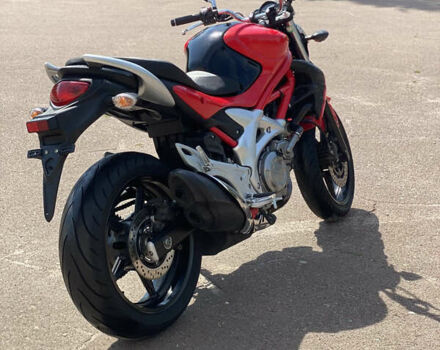Сузуки Gladius 400, объемом двигателя 0 л и пробегом 22 тыс. км за 4200 $, фото 1 на Automoto.ua