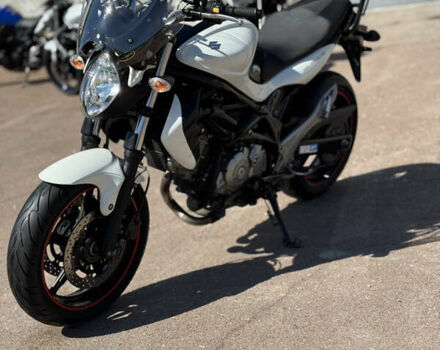Сузукі Gladius 400, об'ємом двигуна 0 л та пробігом 22 тис. км за 3800 $, фото 7 на Automoto.ua