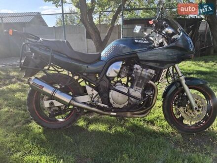 Сузукі GN 250 1996 у Дніпро (Дніпропетровську) на Automoto.ua Зелений Сузукі GN 250, об'ємом двигуна 0.6 л та пробігом 39 тис. км за 2500 $, фото 1 на Automoto.ua