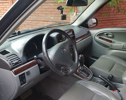 Черный Сузуки Grand Vitara XL7, объемом двигателя 2.7 л и пробегом 250 тыс. км за 6000 $, фото 14 на Automoto.ua