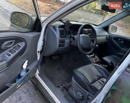 Сузукі Grand Vitara XL7, об'ємом двигуна 2.7 л та пробігом 174 тис. км за 2500 $, фото 2 на Automoto.ua