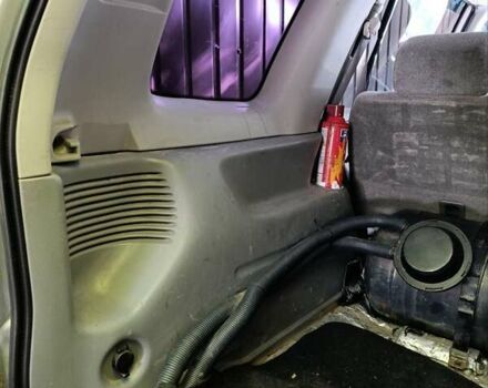 Сірий Сузукі Grand Vitara XL7, об'ємом двигуна 2.7 л та пробігом 325 тис. км за 6250 $, фото 25 на Automoto.ua