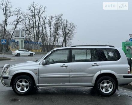 Серый Сузуки Grand Vitara XL7, объемом двигателя 2 л и пробегом 290 тыс. км за 5700 $, фото 5 на Automoto.ua