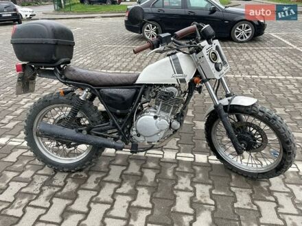 Белый Сузуки GrassTracker 250, объемом двигателя 0 л и пробегом 50 тыс. км за 2300 $, фото 1 на Automoto.ua
