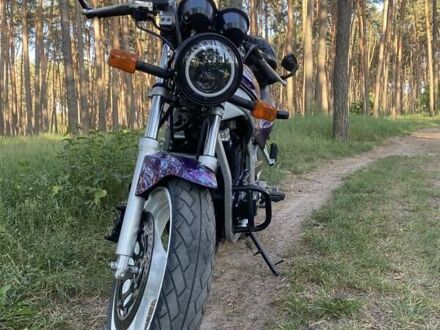 Сузукі GS 500 1994 у Вінниці на Automoto.ua Фіолетовий Сузукі GS 500, об'ємом двигуна 0.5 л та пробігом 9 тис. км за 2200 $, фото 1 на Automoto.ua