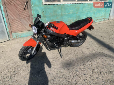 Сузукі GS 500 1996 у Чортків на Automoto.ua Червоний Сузукі GS 500, об'ємом двигуна 0 л та пробігом 1 тис. км за 850 $, фото 1 на Automoto.ua