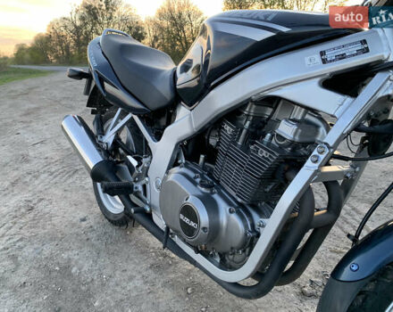 Синий Сузуки GS 500, объемом двигателя 0.5 л и пробегом 12 тыс. км за 2750 $, фото 5 на Automoto.ua