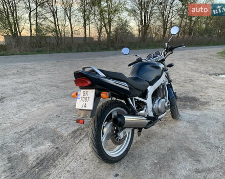 Синий Сузуки GS 500, объемом двигателя 0.5 л и пробегом 12 тыс. км за 2750 $, фото 1 на Automoto.ua