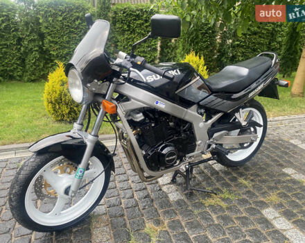 Черный Сузуки GS 500E, объемом двигателя 0 л и пробегом 27 тыс. км за 3000 $, фото 4 на Automoto.ua