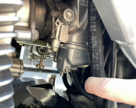 Сузуки GS 500E 1996 в Луцке на Automoto.ua Красный Сузуки GS 500E, объемом двигателя 0 л и пробегом 40 тыс. км за 2650 $, фото 22 на Automoto.ua