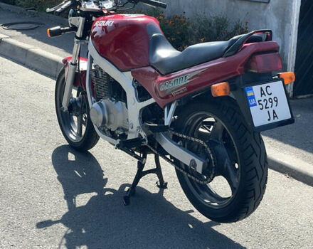 Сузуки GS 500E 1996 в Луцке на Automoto.ua Красный Сузуки GS 500E, объемом двигателя 0 л и пробегом 40 тыс. км за 2650 $, фото 3 на Automoto.ua