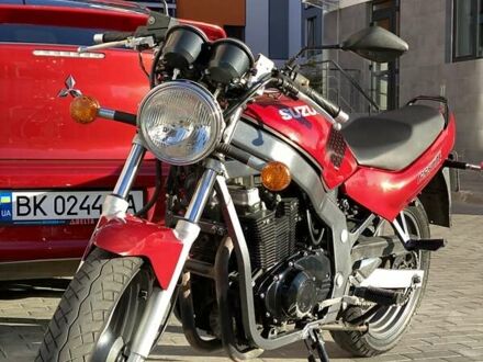 Сузукі GS 500E 1996 у Вараш (Кузнецовськ) на Automoto.ua Червоний Сузукі GS 500E, об'ємом двигуна 0 л та пробігом 47 тис. км за 2150 $, фото 1 на Automoto.ua