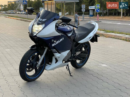 Сузукі GS 500F 2006 у Белой Церкве на Automoto.ua Синій Сузукі GS 500F, об'ємом двигуна 0.49 л та пробігом 38 тис. км за 3300 $, фото 1 на Automoto.ua