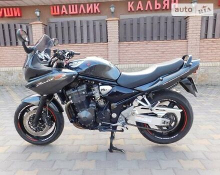 Черный Сузуки GSF 1200S Bandit, объемом двигателя 1.2 л и пробегом 49 тыс. км за 4250 $, фото 1 на Automoto.ua