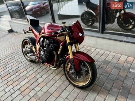 Сузукі GSF 1200S Bandit 2001 у Вінниці на Automoto.ua Сузукі GSF 1200S Bandit, об'ємом двигуна 0 л та пробігом 23 тис. км за 3600 $, фото 1 на Automoto.ua