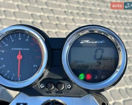 Черный Сузуки GSF 1250, объемом двигателя 1.2 л и пробегом 23 тыс. км за 6990 $, фото 12 на Automoto.ua