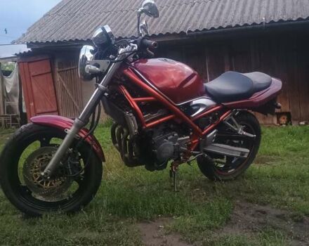 Червоний Сузукі GSF 250 Bandit, об'ємом двигуна 0.25 л та пробігом 57 тис. км за 2100 $, фото 2 на Automoto.ua