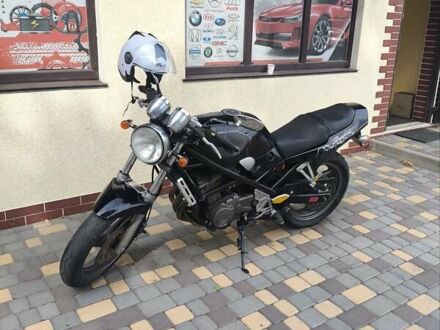 Сузуки GSF 250 Bandit 2002 в Гайсине на Automoto.ua Сузуки GSF 250 Bandit, объемом двигателя 0.25 л и пробегом 17 тыс. км за 1900 $, фото 1 на Automoto.ua