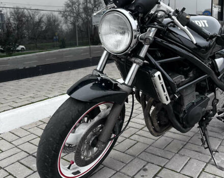 Черный Сузуки GSF 400 Bandit, объемом двигателя 0.4 л и пробегом 47 тыс. км за 2100 $, фото 1 на Automoto.ua