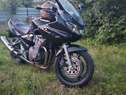 Сузуки GSF 600 Bandit S 2003 в Виннице на Automoto.ua Черный Сузуки GSF 600 Bandit S, объемом двигателя 0.6 л и пробегом 45 тыс. км за 3650 $, фото 1 на Automoto.ua