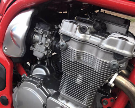 Красный Сузуки GSF 600 Bandit S, объемом двигателя 0.6 л и пробегом 29 тыс. км за 3200 $, фото 5 на Automoto.ua