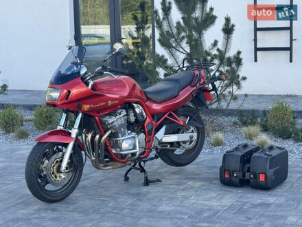 Сузукі GSF 600 Bandit S 1999 у Луцьку на Automoto.ua Червоний Сузукі GSF 600 Bandit S, об'ємом двигуна 0.6 л та пробігом 42 тис. км за 2899 $, фото 1 на Automoto.ua