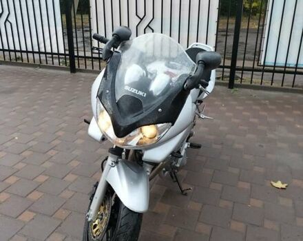 Серый Сузуки GSF 600 Bandit S, объемом двигателя 0.6 л и пробегом 35 тыс. км за 3800 $, фото 9 на Automoto.ua