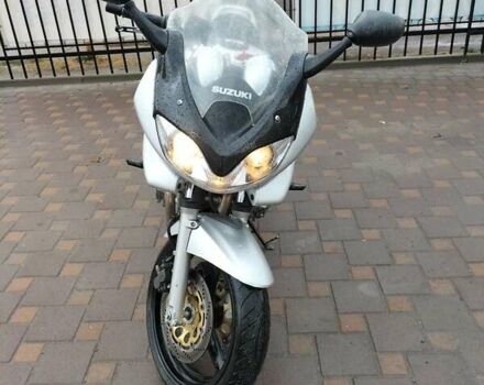 Серый Сузуки GSF 600 Bandit S, объемом двигателя 0.6 л и пробегом 35 тыс. км за 3800 $, фото 26 на Automoto.ua