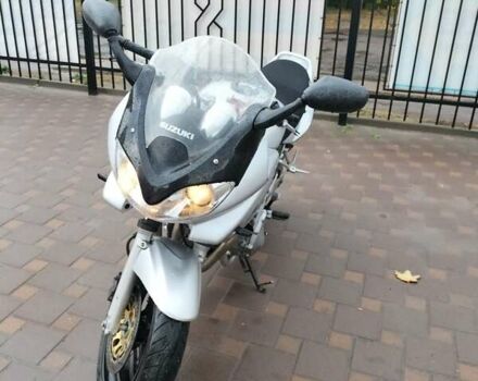 Серый Сузуки GSF 600 Bandit S, объемом двигателя 0.6 л и пробегом 35 тыс. км за 3800 $, фото 8 на Automoto.ua