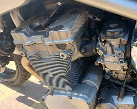 Серый Сузуки GSF 600 Bandit S, объемом двигателя 0.6 л и пробегом 35 тыс. км за 4000 $, фото 4 на Automoto.ua