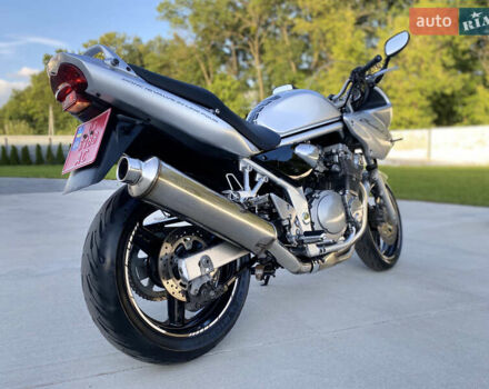 Серый Сузуки GSF 600 Bandit S, объемом двигателя 0.6 л и пробегом 28 тыс. км за 3350 $, фото 8 на Automoto.ua