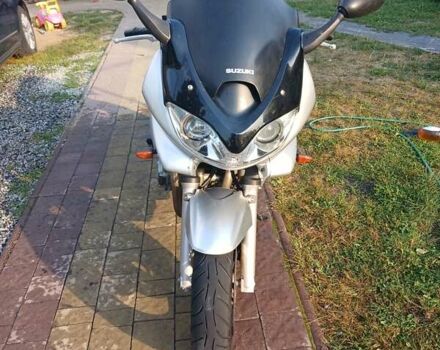 Серый Сузуки GSF 600 Bandit S, объемом двигателя 0.6 л и пробегом 35 тыс. км за 4000 $, фото 7 на Automoto.ua