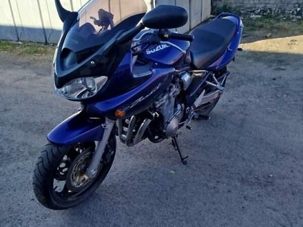 Сузуки GSF 600 Bandit S 2003 в Луцке на Automoto.ua Синий Сузуки GSF 600 Bandit S, объемом двигателя 0.6 л и пробегом 37 тыс. км за 3450 $, фото 1 на Automoto.ua
