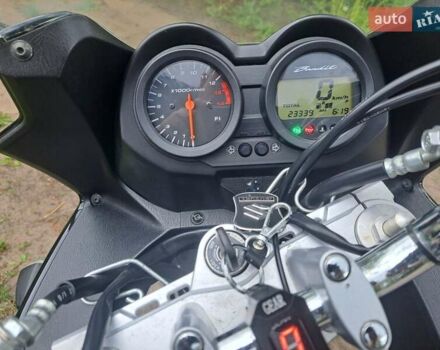 Чорний Сузукі GSF 650 Bandit, об'ємом двигуна 0.66 л та пробігом 24 тис. км за 4900 $, фото 3 на Automoto.ua