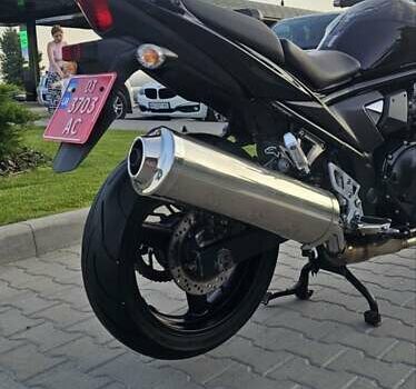 Сузуки GSF 650 Bandit, объемом двигателя 0 л и пробегом 47 тыс. км за 5100 $, фото 24 на Automoto.ua