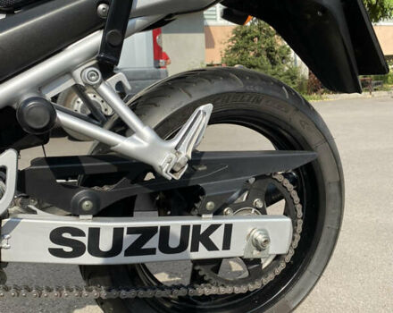 Сузуки GSF 650 Bandit, объемом двигателя 0 л и пробегом 3 тыс. км за 4250 $, фото 20 на Automoto.ua
