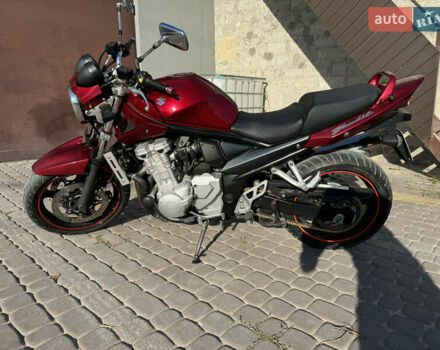 Сузуки GSF 650 Bandit, объемом двигателя 0.65 л и пробегом 35 тыс. км за 5499 $, фото 3 на Automoto.ua
