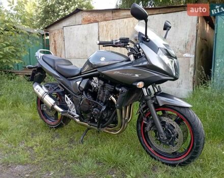 Сузуки GSF 650 Bandit 2010 в Львове на Automoto.ua Серый Сузуки GSF 650 Bandit, объемом двигателя 0.65 л и пробегом 66 тыс. км за 3699 $, фото 6 на Automoto.ua