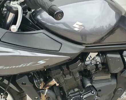 Серый Сузуки GSF 650 Bandit, объемом двигателя 0.65 л и пробегом 38 тыс. км за 5600 $, фото 8 на Automoto.ua