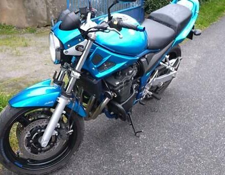Синій Сузукі GSF 650 Bandit, об'ємом двигуна 0.66 л та пробігом 46 тис. км за 4000 $, фото 2 на Automoto.ua