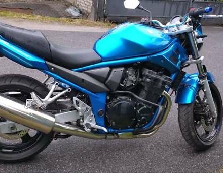 Синій Сузукі GSF 650 Bandit, об'ємом двигуна 0.66 л та пробігом 46 тис. км за 4000 $, фото 8 на Automoto.ua