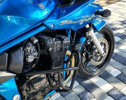 Синий Сузуки GSF 650 Bandit, объемом двигателя 0.66 л и пробегом 111 тыс. км за 3600 $, фото 4 на Automoto.ua
