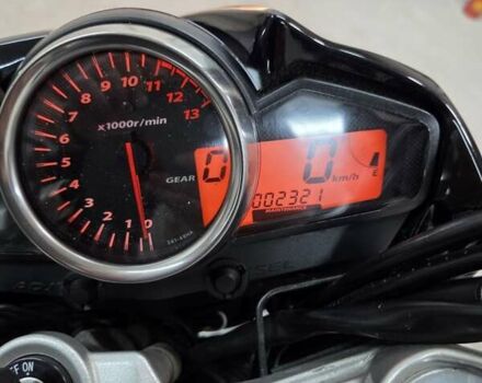 Чорний Сузукі GSR 250, об'ємом двигуна 0.25 л та пробігом 2 тис. км за 3000 $, фото 13 на Automoto.ua
