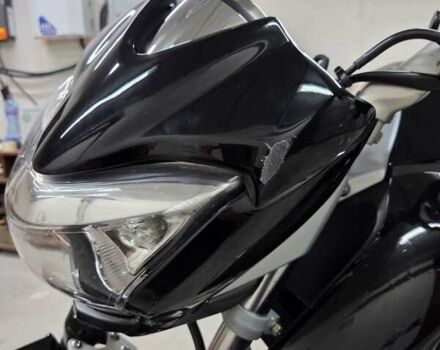Чорний Сузукі GSR 250, об'ємом двигуна 0.25 л та пробігом 2 тис. км за 3000 $, фото 11 на Automoto.ua